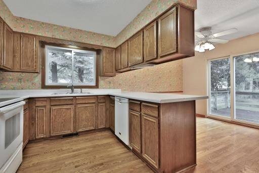 1865 Elm Street, Saint Paul, MN 55110