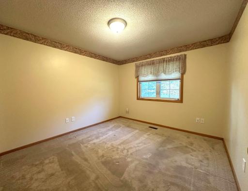 1115 Fairway Drive, Princeton, MN 55371