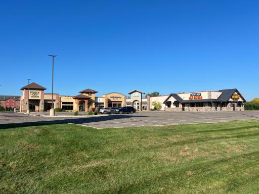 15670 Edgewood Drive, Brainerd, MN 56401