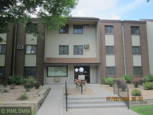 1340 9th Avenue S, 116, Saint Cloud, MN 56301