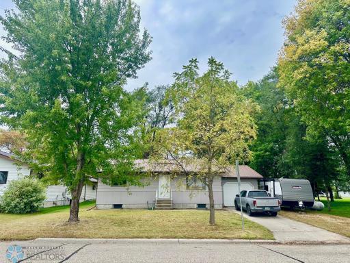314 2nd Avenue SE, Hankinson, ND 58041