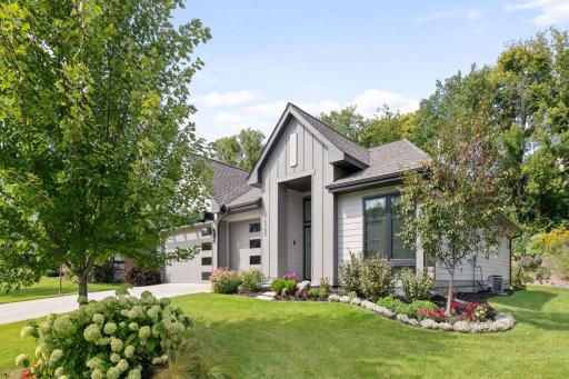 16798 Stirrup Lane, Eden Prairie, MN 55347