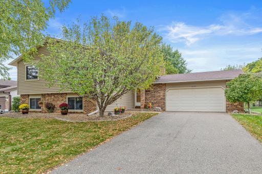 4629 Kingsbury Drive, Saint Paul, MN 55122