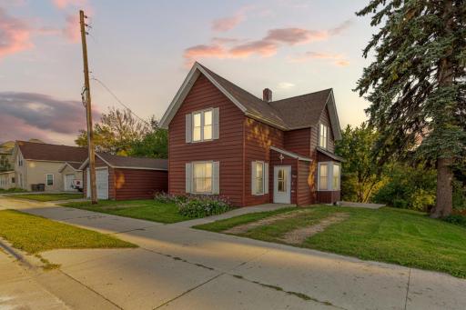 509 Walnut Avenue, Madison Lake, MN 56063