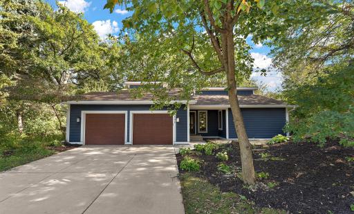 4540 Ridgeview Drive, Eagan, MN 55123