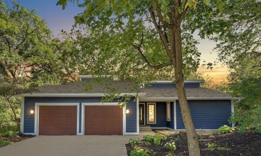 4540 Ridgeview Drive, Eagan, MN 55123