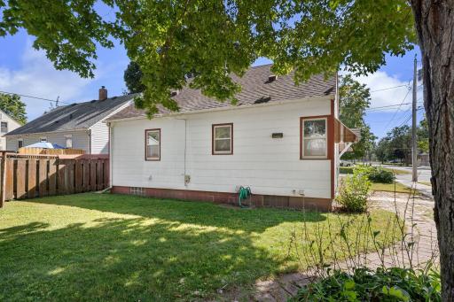 801 11th Avenue SE, Austin, MN 55912