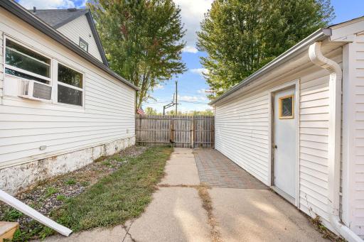 200 Locust Street, Lyle, MN 55953