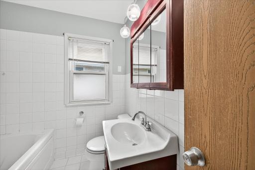 2531 Yukon Avenue S, Saint Louis Park, MN 55426