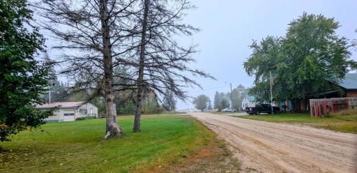 Quiet location just a block from highway 2.jpg