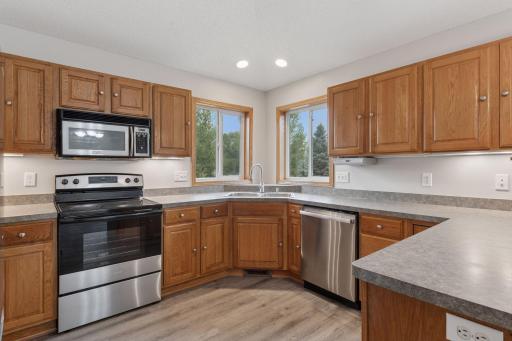 726 Harrison Drive, Big Lake, MN 55309