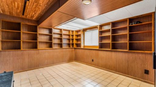 2540 Holly Street S, Cambridge, MN 55008