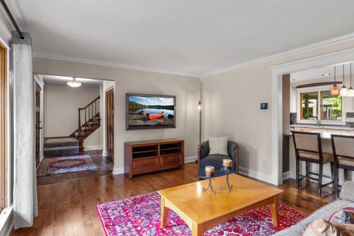 2505 Pine Circle, Minnetonka, MN 55305