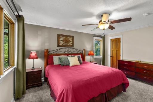 2505 Pine Circle, Minnetonka, MN 55305