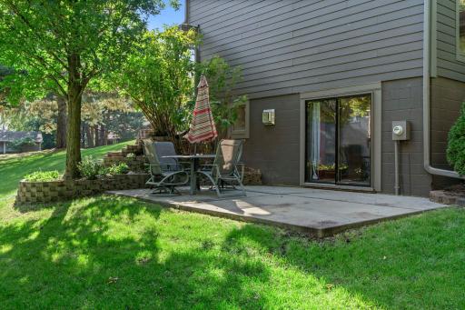 2505 Pine Circle, Minnetonka, MN 55305