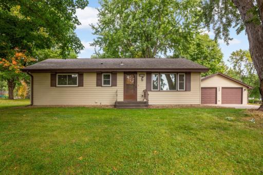 709 9th Street NW, Buffalo, MN 55313