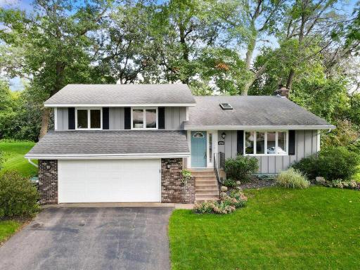 4706 Lorinda Drive, Shoreview, MN 55126