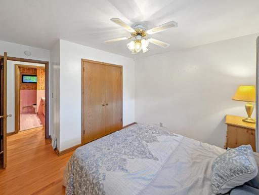 6129 Ryan Avenue, Minneapolis, MN 55424