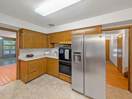 6129 Ryan Avenue, Minneapolis, MN 55424