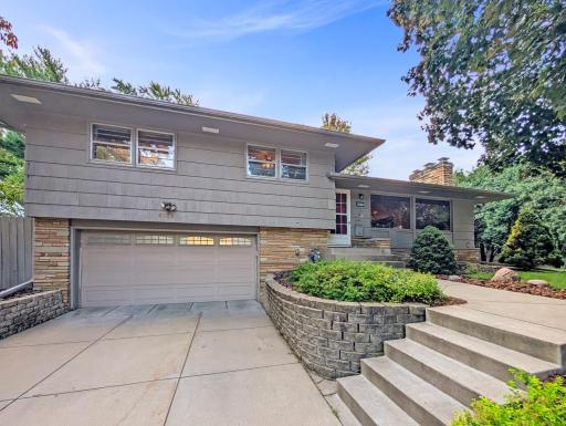 6129 Ryan Avenue, Minneapolis, MN 55424
