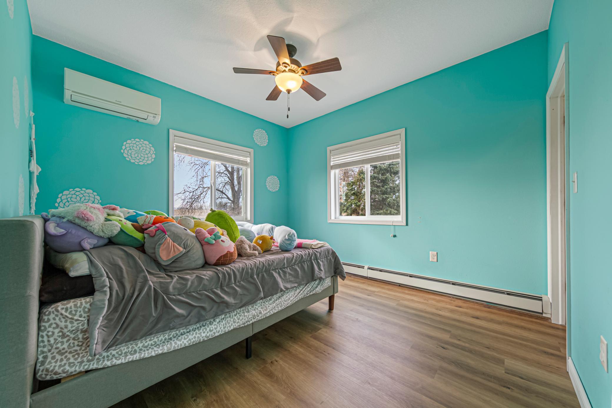 Bright and Spacious Bedroom