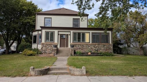 209 Oak Avenue SW, Montgomery, MN 56069