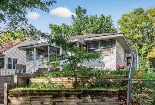 Welcome to this North Minneapolis side-by-side duplex! Live in one unit and rent the other, or add it to your portfolio. Featuring bright spaces, a solid layout, and white brick curb appeal. Minutes from downtown, parks, and shops. Full of potential.