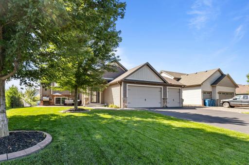 11437 73rd Street NE, Albertville, MN 55301