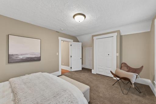 528 Lawson Avenue E, Saint Paul, MN 55130