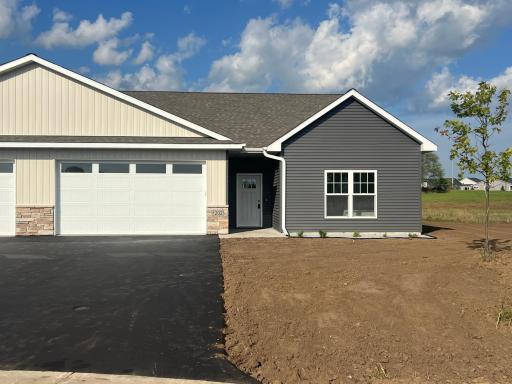 1202 Poppy Court, New Richmond, WI 54017