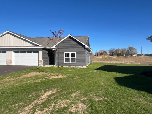 1202 Poppy Court, New Richmond, WI 54017