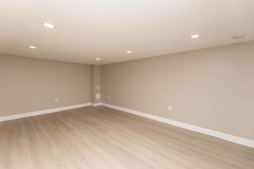 7145 12th Avenue S, Minneapolis, MN 55423