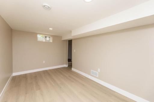7145 12th Avenue S, Minneapolis, MN 55423