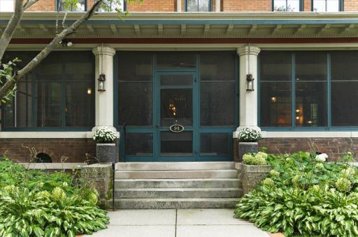 94 Crocus Place, Saint Paul, MN 55102