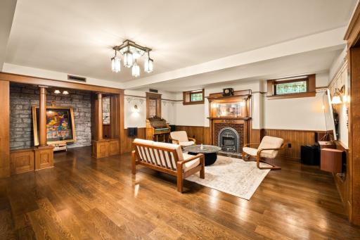 94 Crocus Place, Saint Paul, MN 55102
