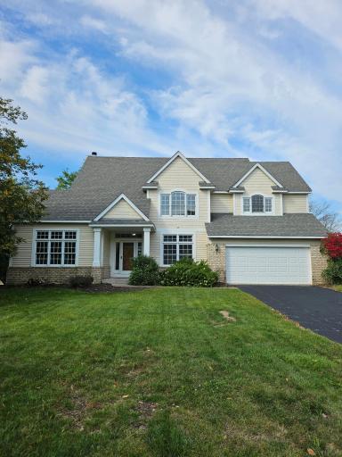 8361 Carew Court, Inver Grove Heights, MN 55076