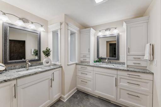 Primary bath dual vanities & corner windows