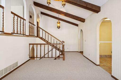 649 Randy Avenue, Shoreview, MN 55126