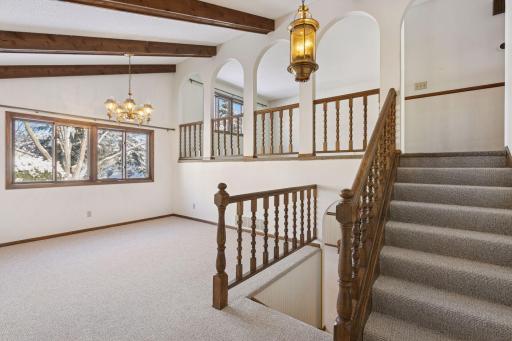 649 Randy Avenue, Shoreview, MN 55126