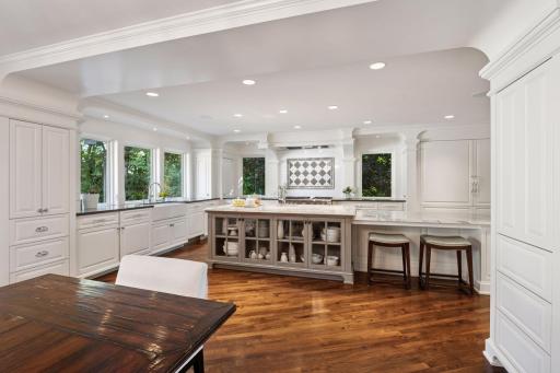 4810 Hilltop Lane, Edina, MN 55424