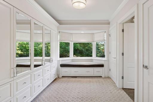 4810 Hilltop Lane, Edina, MN 55424