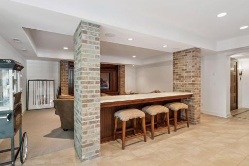 4810 Hilltop Lane, Edina, MN 55424