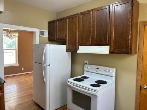700 W Main Street, Marshall, MN 56258