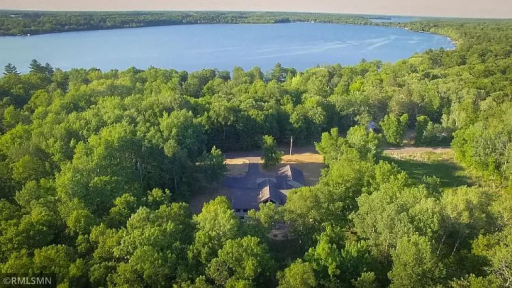 15419 Lake Avenue, Brainerd, MN 56401