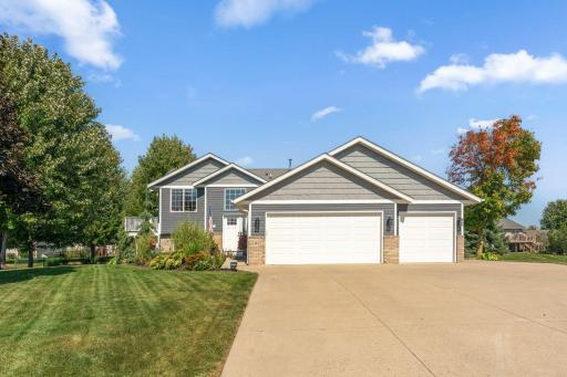 1617 Island Court, Waconia, MN 55387