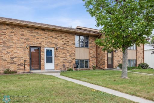 1028 Front Street, 5, Casselton, ND 58012