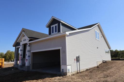 10606 Harbor N, Maple Grove, MN 55369
