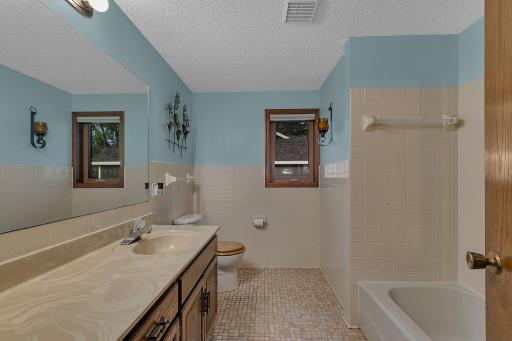 728 2 1/2 Street N, Sartell, MN 56377