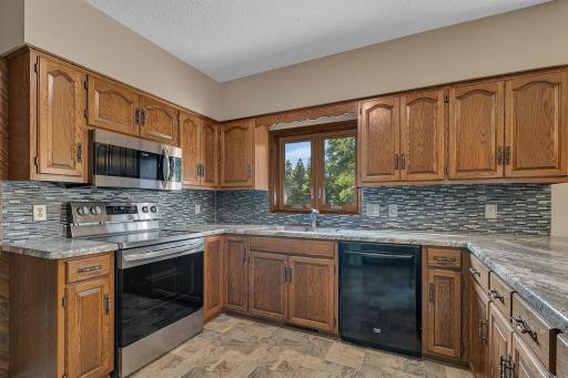 728 2 1/2 Street N, Sartell, MN 56377