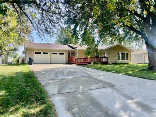 707 James Boulevard, Worthington, MN 56187